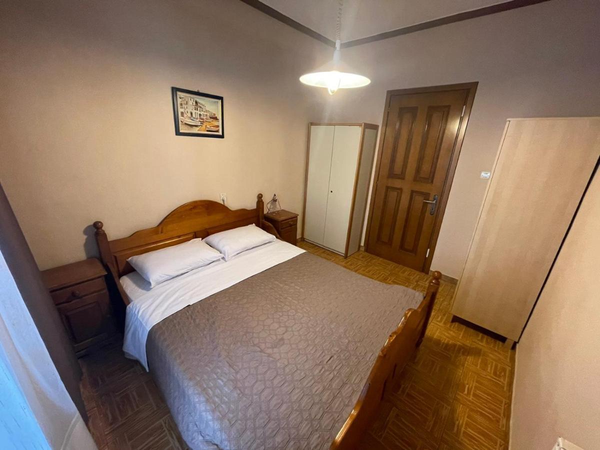 Nea Peramos Large Apartment Near The Beach Dış mekan fotoğraf
