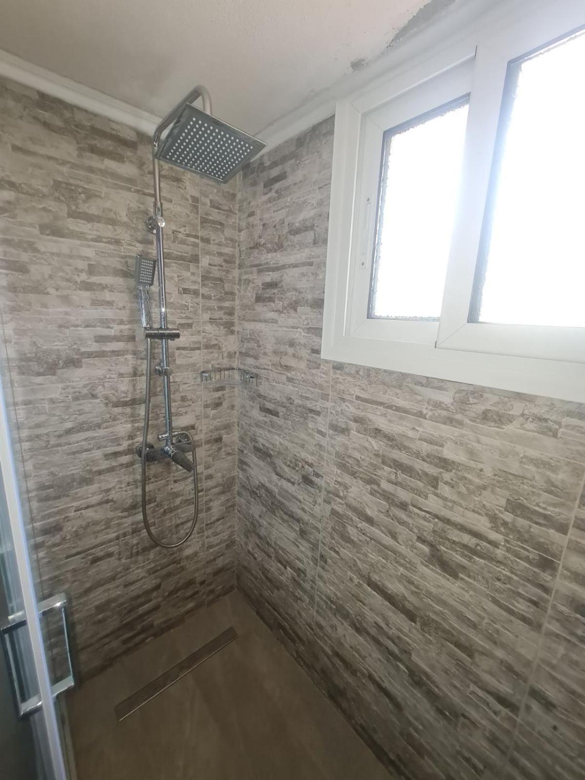 Nea Peramos Large Apartment Near The Beach Dış mekan fotoğraf
