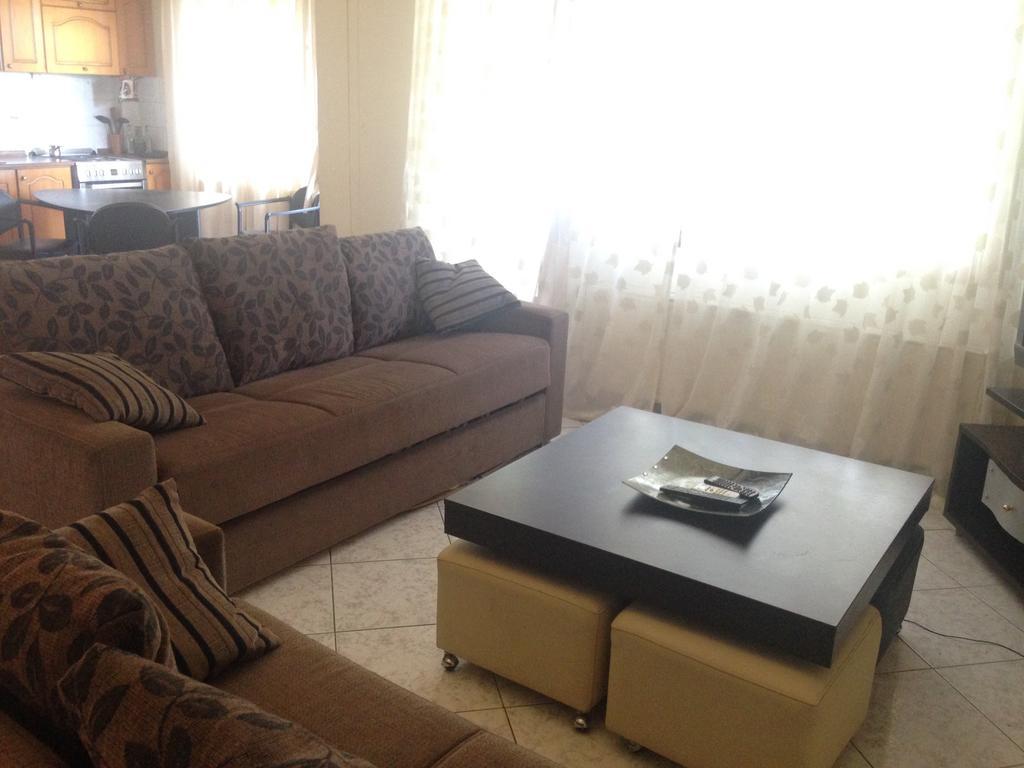 Nea Peramos Large Apartment Near The Beach Dış mekan fotoğraf